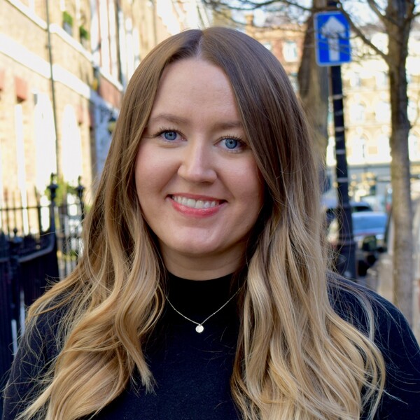 Nicola Fox